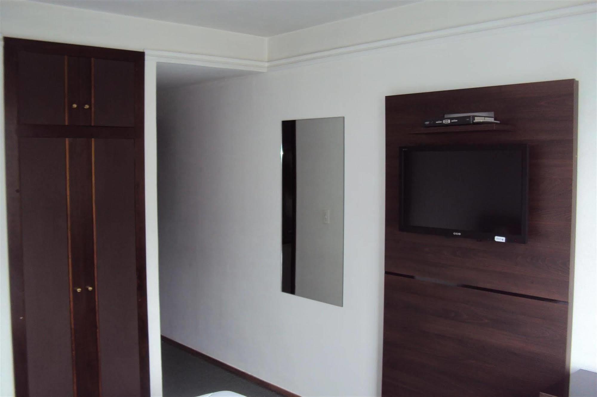 Hotel Itamaraty クリチバ エクステリア 写真