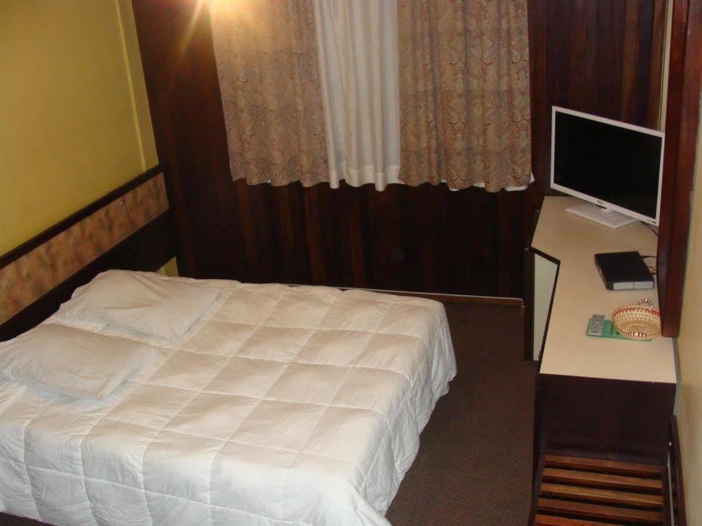 Hotel Itamaraty クリチバ エクステリア 写真